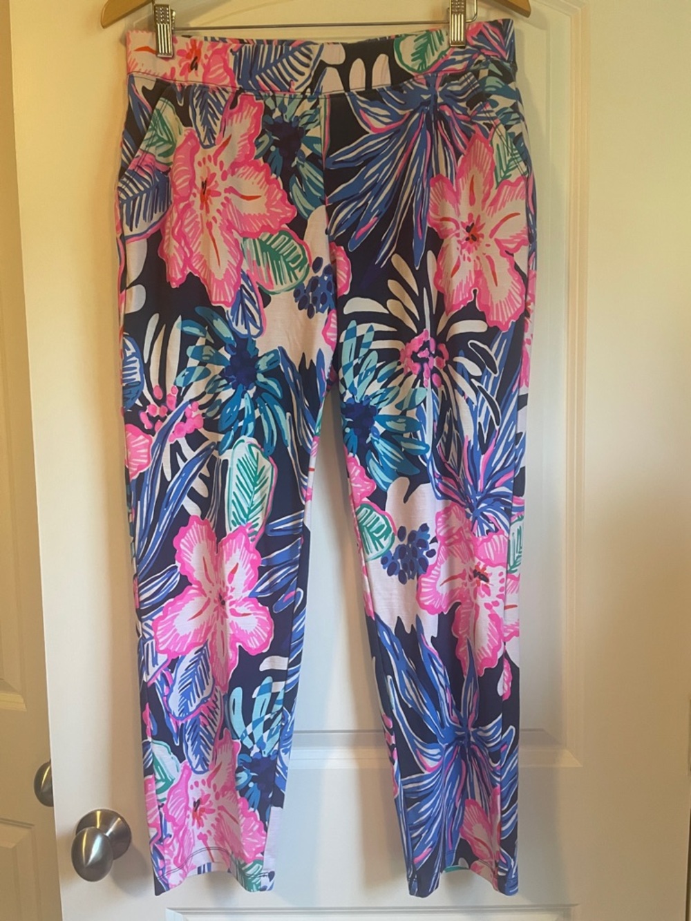 Lilly Pulitzer Pink & Blue Tropical Floral Pants Size Large